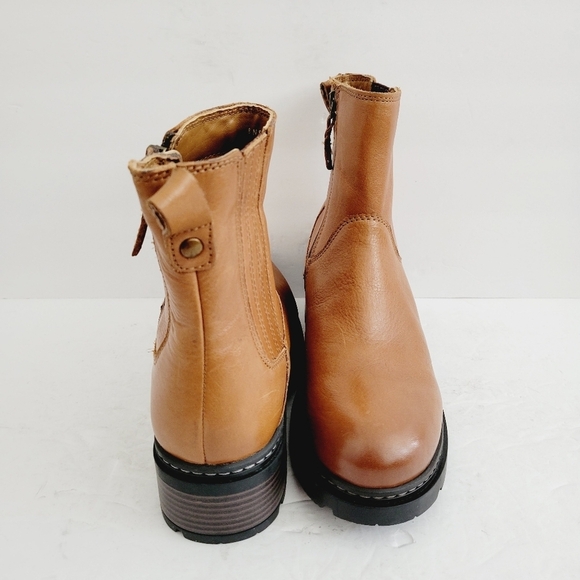 New SoftWalk Women's Novato , Leather Ankle Bootie, Size 8 - Picture 4 of 8